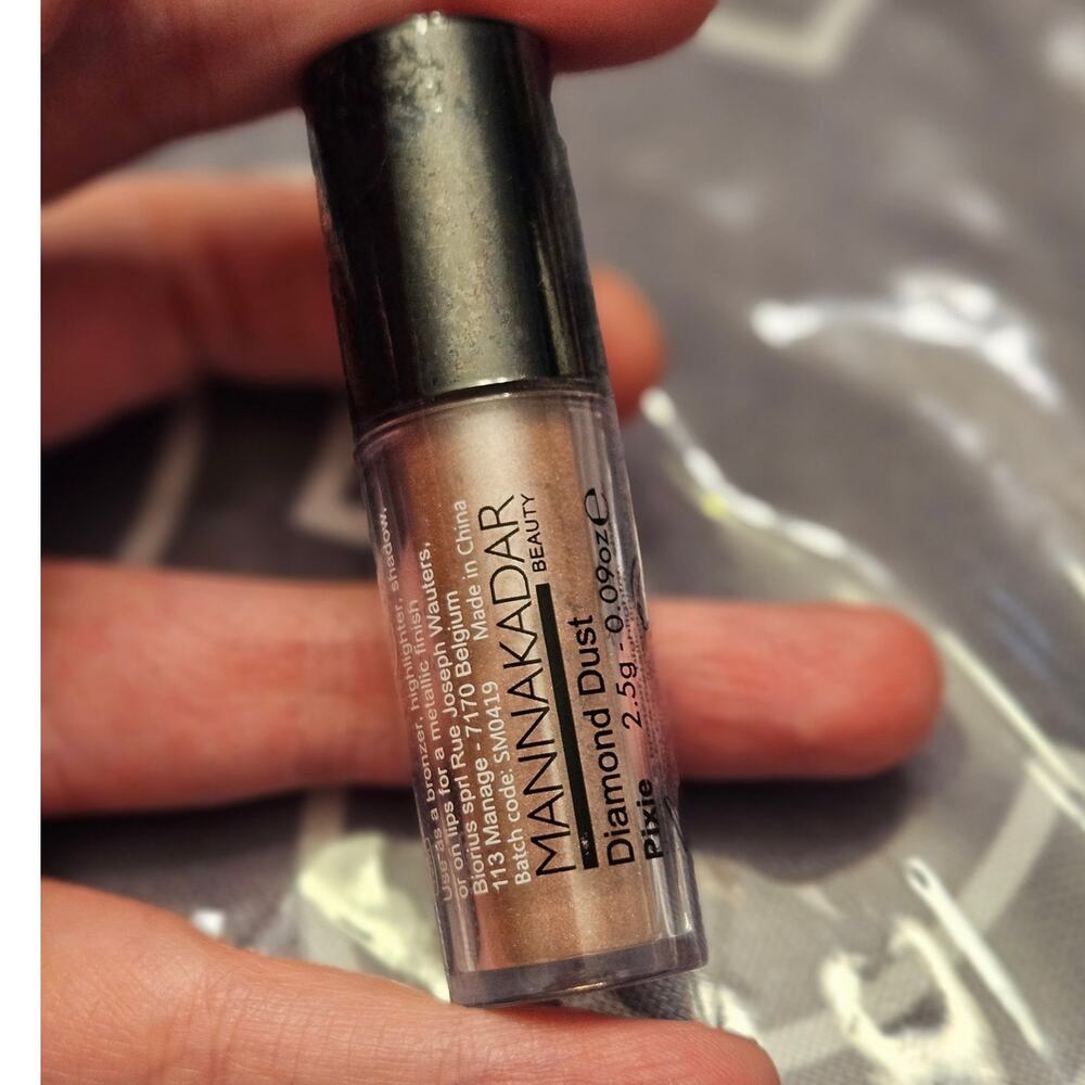 Manna Kadar Diamond Dust Pixie ~ NEW ~ Bronzer Highlighter Eye Shadow Lips